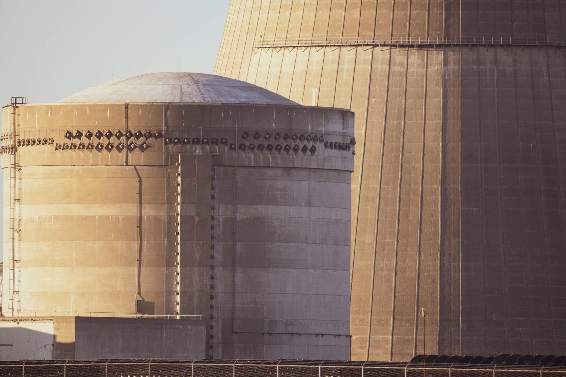iran fordo nuclear facility trucks before us airstrikes 20250623142815286070