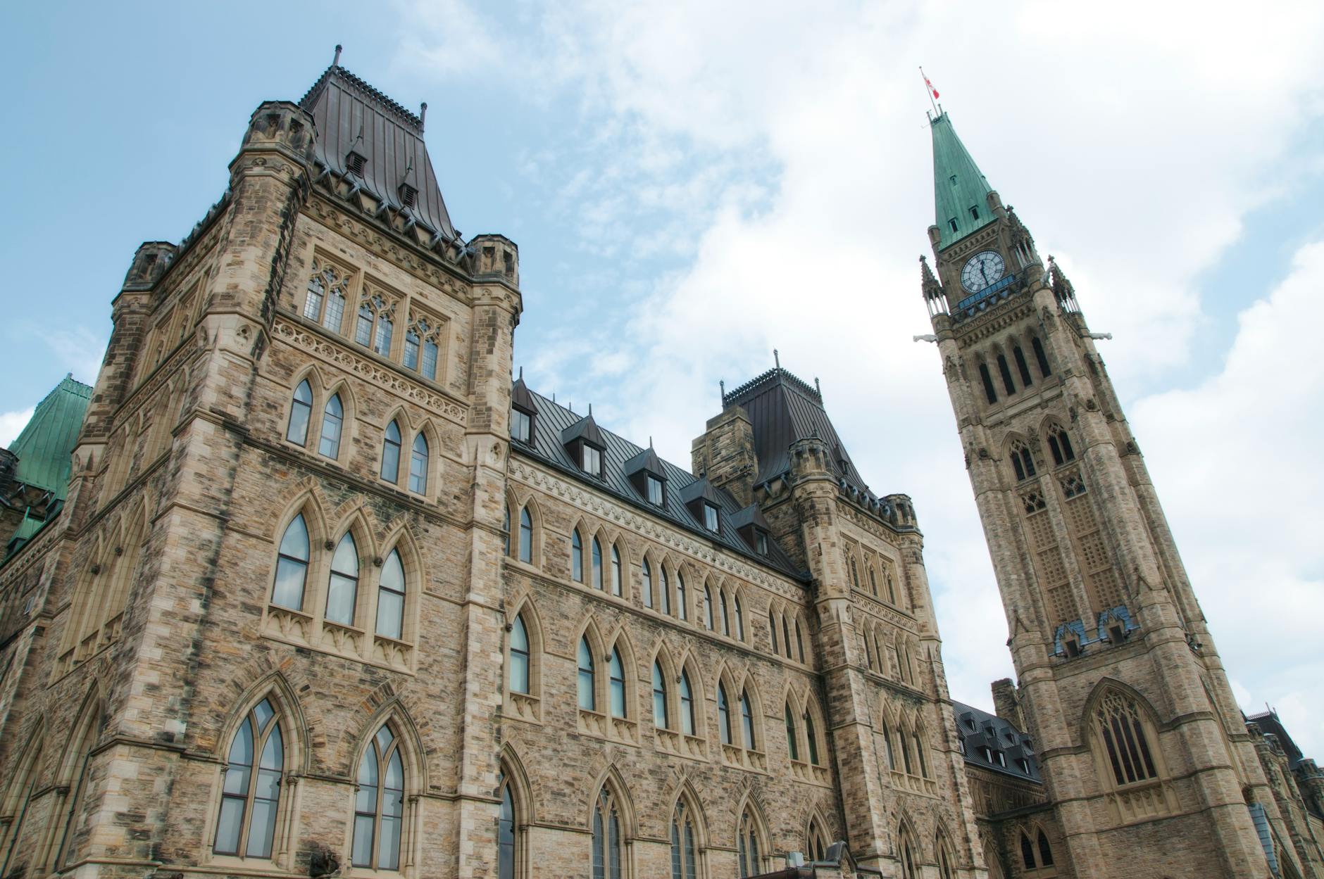 political pressure on fed historical echo canada 20250723170605791344
